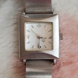 Ladies Harley Davidson Silver Bracelet Watch